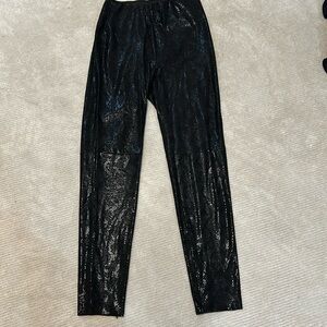 ZARA BLACK SOLID SNAKE SKIN PRINT night out pant side and ankle zippers lighter